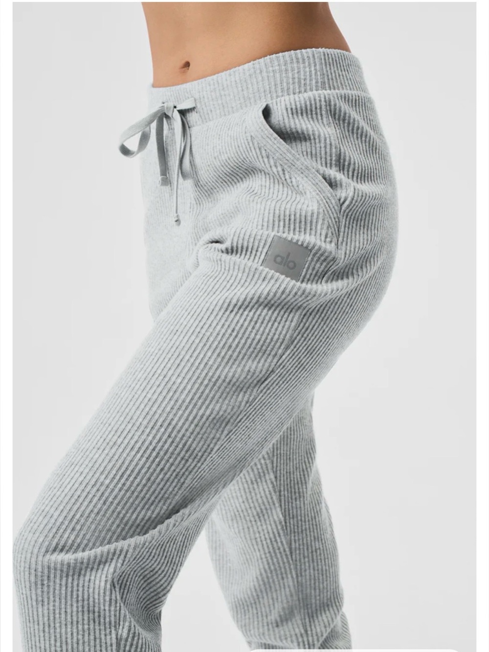 Alo Yoga Muse Ribbed Athletic Heather Grey Sweatpants